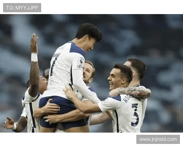 足球明星在赛季期间能否适量饮酒对职业生涯的影响分析 足球明星在赛季期间能否适量饮酒对职业生涯的影响分析